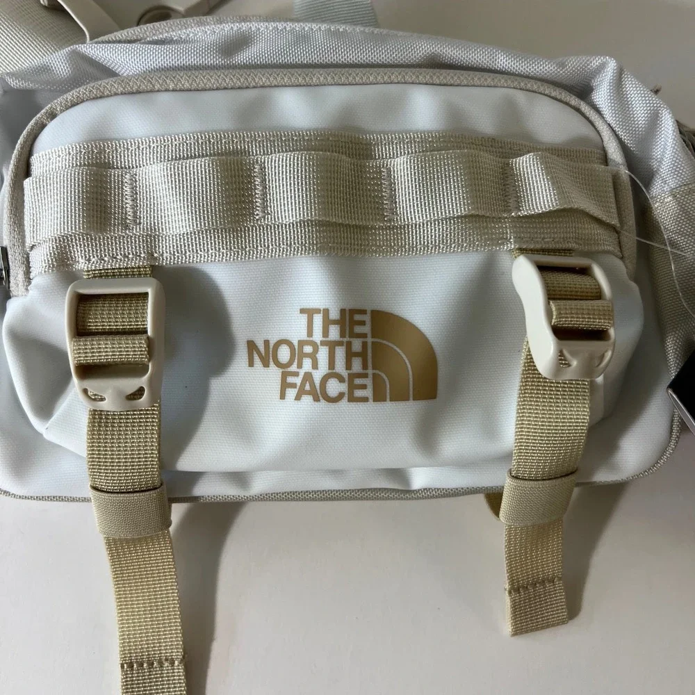 The North Face Base Camp Lumbar Bag Fanny Pack White Ash /Calac NWT